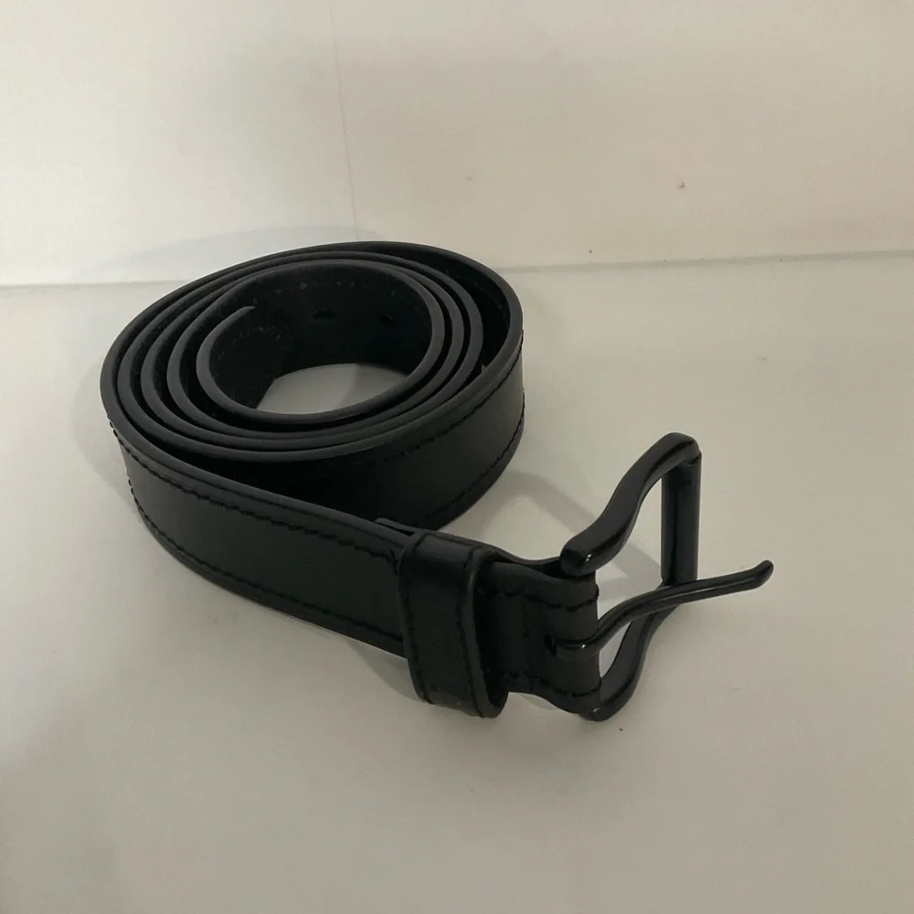Genuine Dickies Black Leather Work Belt Dark Metal Buckle; Size: 50”-52” L; Nice